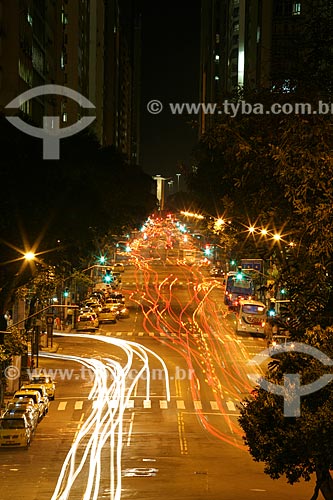  Avenida Rio Branco (1904) com o Monumento aos Pracinhas ao fundo  - Rio de Janeiro - Rio de Janeiro - Brasil