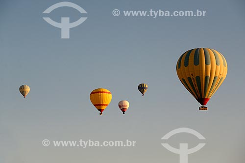  Assunto: Passeio turístico de balão no Vale do Göreme / Local: Göreme - Turquia - Ásia / Data: 08/2013 
