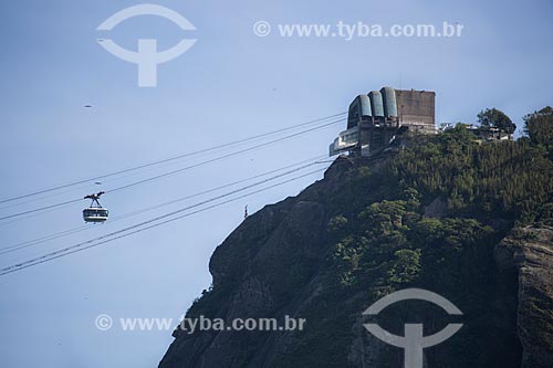  Assunto: Bondinho fazendo a travessia entre o Morro da Urca e o Pão de Açúcar / Local: Urca - Rio de Janeiro (RJ) - Brasil / Data: 11/2013 