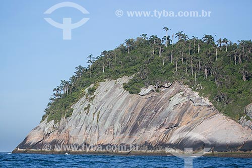  Assunto: Trecho da Ilha Redonda - parte do Monumento Natural das Ilhas Cagarras / Local: Rio de Janeiro (RJ) - Brasil / Data: 11/2013 