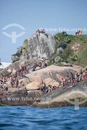  Assunto: Banhistas na Pedra do Arpoador / Local: Ipanema - Rio de Janeiro (RJ) - Brasil / Data: 11/2013 