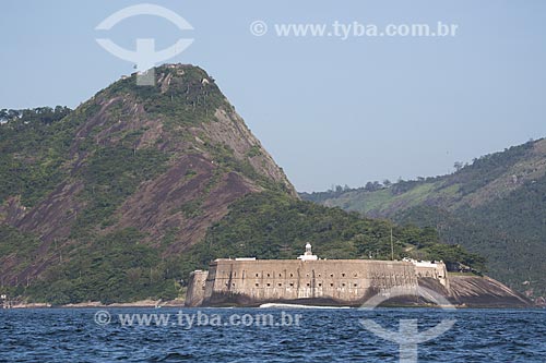  Assunto: Vista da Fortaleza de Santa Cruz (1612) a partir da Baía de Guanabara / Local: Niterói - Rio de Janeiro (RJ) - Brasil / Data: 11/2013 