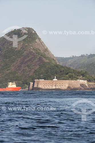  Assunto: Vista da Fortaleza de Santa Cruz (1612) a partir da Baía de Guanabara / Local: Niterói - Rio de Janeiro (RJ) - Brasil / Data: 11/2013 
