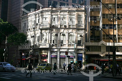  Fachada de prédios na Avenida Rio Branco  - Rio de Janeiro - Rio de Janeiro - Brasil