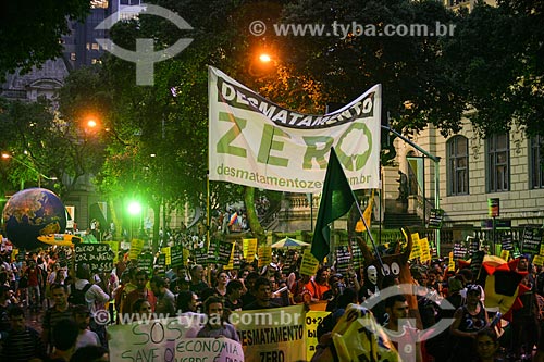  Passeata da Cúpula dos Povos na Avenida Rio Branco  - Rio de Janeiro - Rio de Janeiro - Brasil