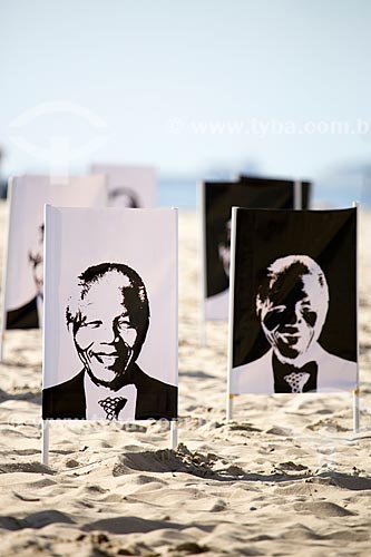  Assunto: Homenagem à Nelson Mandela na Praia de Copacabana realizada pela ONG Rio de Paz / Local: Copacabana - Rio de Janeiro (RJ) - Brasil / Data: 11/2013 