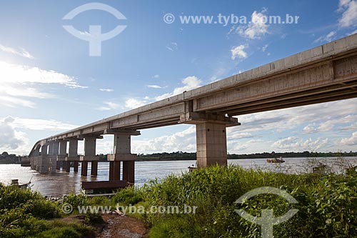  Assunto: Ponte sobre o Rio Madeira que liga a capital Porto Velho ao estado do Amazonas  / Local: Porto Velho - Rondônia (RO) - Brasil / Data: 11/2013 