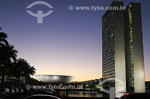  Assunto: Pôr do sol na Câmara dos Deputados / Local: Brasília - Distrito Federal (DF) - Brasil / Data: 08/2013 