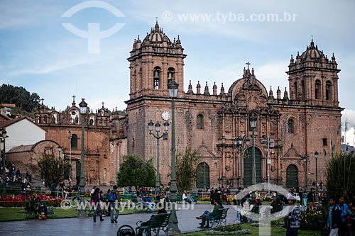  Assunto: Vista da Catedral Basílica de la Virgen de la Asunción (Catedral Basílica da Virgem de Assunção) - 1664 - a partir da Plaza de Armas (Praça das Armas) / Local: Cusco - Peru - América do Sul / Data: 12/2011 