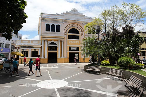  Assunto: Fachada do antigo Cine Teatro Ilhéos, atual Teatro Municipal de Ilhéus (1932) / Local: Ilhéus - Bahia (BA) - Brasil / Data: 02/2014 