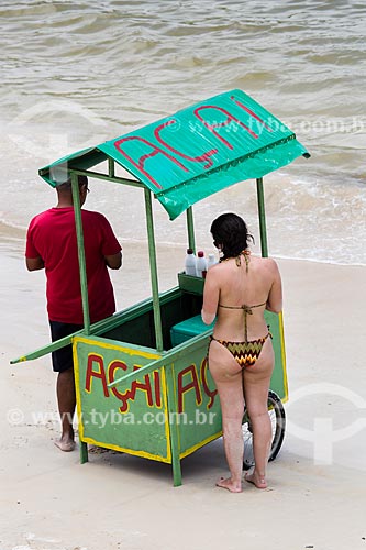  Assunto: Carrocinha de Açaí na Praia do Forno / Local: Arraial do Cabo - Rio de Janeiro (RJ) - Brasil / Data: 01/2014 
