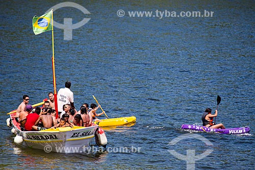  Assunto: Passeio de barco na Praia do Forno / Local: Arraial do Cabo - Rio de Janeiro (RJ) - Brasil / Data: 01/2014 