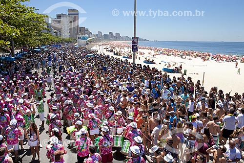  Assunto: Bateria do bloco de carnaval de rua Me esquece / Local: Leblon - Rio de Janeiro (RJ) - Brasil / Data: 02/2012 