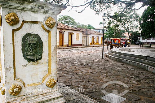  Assunto: Monumento em homenagem à Joaquim José da Silva Xavier / Local: Tiradentes - Minas Gerais - Brasil / Data: 12/2007 