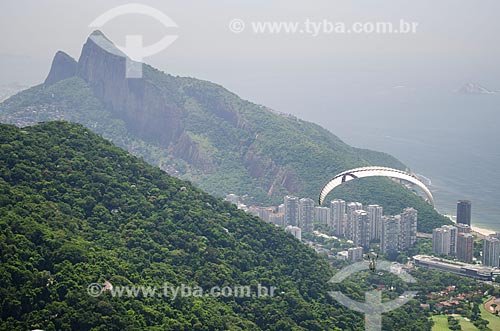  Assunto: Pessoas praticando voo livre na Rampa Pedra Bonita / Local: São Conrado - Rio de Janeiro (RJ) - Brasil / Data: 01/2014 