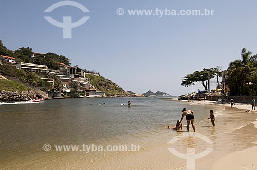  Assunto: Praia dos Amores / Local: Barra da Tijuca - Rio de Janeiro (RJ) - Brasil / Data: 10/2010 