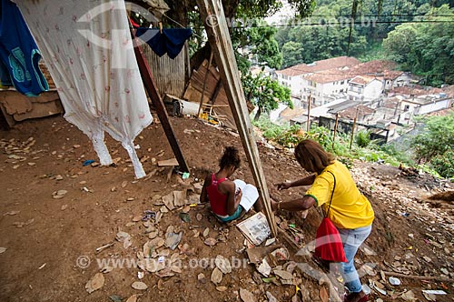  Assunto: Deslizamento de terra no Morro do Fogueteiro / Local: Catumbi - Rio de Janeiro (RJ) - Brasil / Data: 05/2011 