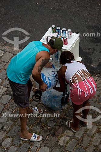  Assunto: Vendedor ambulante na Rua do Russel / Local: Glória - Rio de Janeiro (RJ) - Brasil / Data: 02/2014 