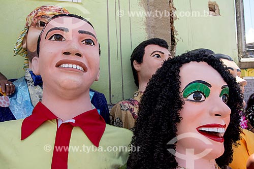  Assunto: Bonecos de Olinda durante o carnaval de rua / Local: Guadalupe - Olinda - Pernambuco (PE) - Brasil / Data: 03/2014 