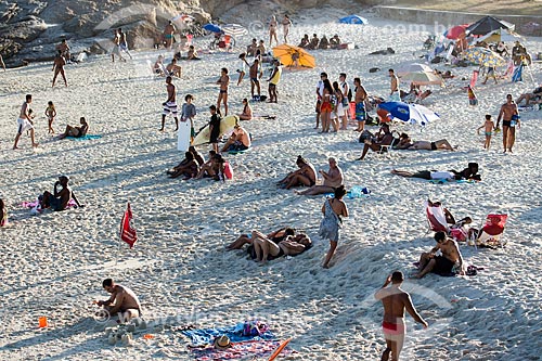  Assunto: Banhistas na Praia do Diabo / Local: Ipanema - Rio de Janeiro (RJ) - Brasil / Data: 01/2014 