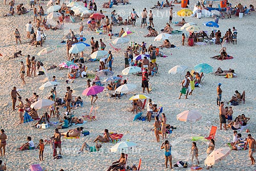  Assunto: Banhistas na Praia do Arpoador / Local: Ipanema - Rio de Janeiro (RJ) - Brasil / Data: 01/2014 