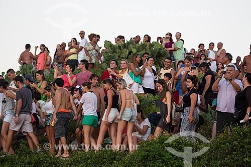  Assunto: Pessoas na Pedra do Arpoador / Local: Ipanema - Rio de Janeiro (RJ) - Brasil / Data: 01/2014 