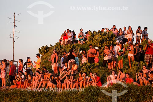  Assunto: Pessoas na Pedra do Arpoador / Local: Ipanema - Rio de Janeiro (RJ) - Brasil / Data: 01/2014 