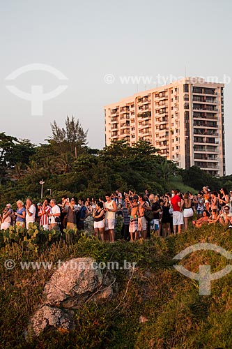  Assunto: Pessoas na Pedra do Arpoador / Local: Ipanema - Rio de Janeiro (RJ) - Brasil / Data: 01/2014 