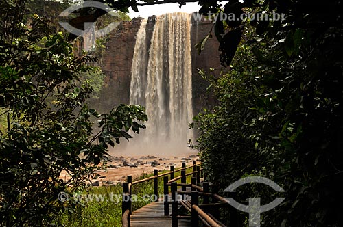  Assunto: Salto Majestoso (64 metros) conhecido também como Salto do Rio Sucuriú - Parque Natural Municipal Salto do Sucuriú / Local: Costa Rica - Mato Grosso do Sul (MS) - Brasil / Data: 02/2014 