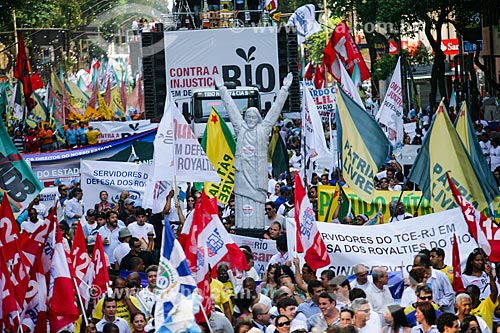  Manifestação Contra a Covardia! Em defesa do Rio! - contra distribuição dos royalties do petróleo  - Rio de Janeiro - Rio de Janeiro - Brasil