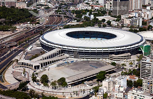  Assunto: Foto aérea do Estádio Jornalista Mário Filho (1950) - também conhecido como Maracanã - com o Ginásio Gilberto Cardoso (1954) - também conhecido como Maracanãzinho / Local: Maracanã - Rio de Janeiro (RJ) - Brasil / Data: 02/2014 