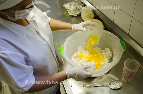  Assunto: Preparo de pão de queijo / Local: Ouro Preto - Minas Gerais (MG) - Brasil / Data: 06/2012 