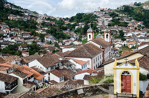  Assunto: Passo do Pretório ou Antônio Dias com Igreja de Santa Efigênia ao fundo / Local: Ouro Preto - Minas Gerais (MG) - Brasil / Data: 06/2012 