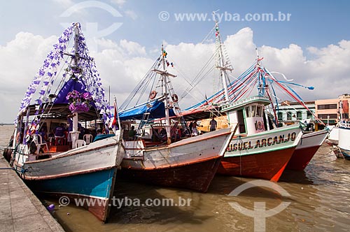  Assunto: Barcos durante procissão fluvial no Círio de Nossa Senhora de Nazaré / Local: Belém - Pará (PA) - Brasil / Data: 10/2010 