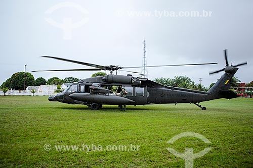  Assunto: Helicóptero com mantimentos para os desabrigados da cheia do Rio Mamoré no Comando de Fronteira Rondônia e 6º Batalhão de Infantaria de Selva / Local: Guajará-Mirim - Rondônia (RO) - Brasil / Data: 04/2014 
