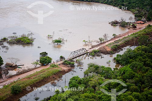  Assunto: Ponte na Rodovia BR-425 próximo a cidade de Guajará-Mirim / Local: Guajará-Mirim - Rondônia (RO) - Brasil / Data: 04/2014 