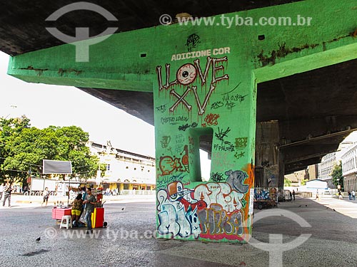  Assunto: Elevado da Perimetral próximo a Praça XV / Local: Centro - Rio de Janeiro (RJ) - Brasil / Data: 04/2014 