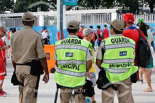  Assunto: Policiamento próximo ao Estádio Jornalista Mário Filho - também conhecido como Maracanã - antes do jogo entre Espanha x Chile / Local: Maracanã - Rio de Janeiro (RJ) - Brasil / Data: 06/2014 