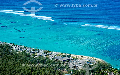  Assunto: Vista geral do Hotel Saint Regis Mauritius Resort na Península Le Morne Brabant / Local: Distrito de Rivière Noire - Maurício - África / Data: 11/2012 