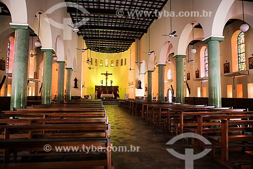  Assunto: Interior do Santuário de Nossa Senhora dos Remédios / Local: Piripiri - Piauí (PI) - Brasil / Data: 03/2014 