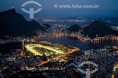  Assunto: Vista da Lagoa a partir do Morro Dois Irmãos / Local: Rio de Janeiro (RJ) - Brasil / Data: 02/2014 