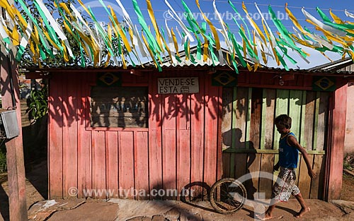  Assunto: Casa decorada durante a Copa do Mundo no Brasil / Local: Manaus - Amazonas (AM) - Brasil / Data: 06/2014 