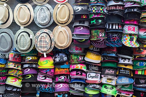  Assunto: Chapéus e bonés à venda no Centro Luiz Gonzaga de Tradições Nordestinas / Local: São Cristovão - Rio de Janeiro (RJ) - Brasil / Data: 05/2014 