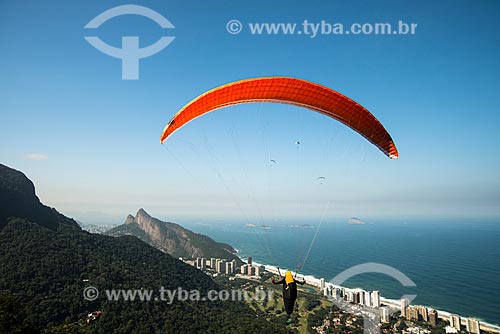  Assunto: Pessoas praticando voo livre na Rampa Pedra Bonita / Local: São Conrado - Rio de Janeiro (RJ) - Brasil / Data: 06/2014 