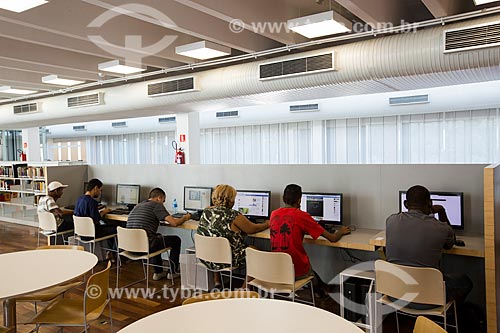  Computadores no interior da Biblioteca Parque Estadual  - Rio de Janeiro - Rio de Janeiro (RJ) - Brasil