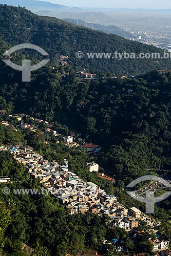  Favela Cerro Corá com parte Parque Nacional da Tijuca ao fundo  - Rio de Janeiro - Rio de Janeiro (RJ) - Brasil