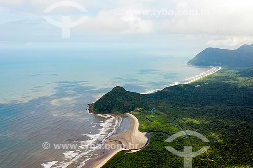  Praia do Una com Morro do Grajaúna e ao fundo Praia do Rio Verde - Estação Ecológica de Juréia-Itatins
  - Iguape - São Paulo (SP) - Brasil