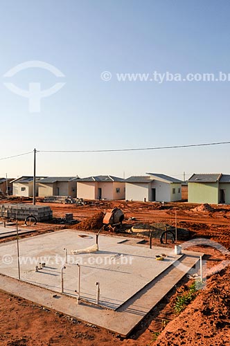 Construção de casas da Agrovila - Parte do projeto do complexo da borracha liderado pela Cautex Florestal  - Cassilândia - Mato Grosso do Sul (MS) - Brasil