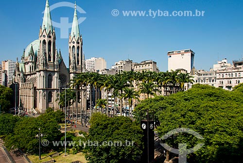  Vista da Catedral Metropolitana de São Paulo - projeto do alemão Maximilian Emil Hehl - construída em 1912 e inaugurada em 1954 - restaurada entre 1999 e 2002  - São Paulo - São Paulo (SP) - Brasil