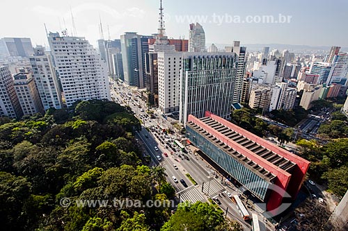 Vista geral da Avenida Paulista com o Parque Tenente Siqueira Campos - também conhecido como Parque Trianon - à esquerda - e o Museu de Arte de São Paulo (MASP)  - São Paulo - São Paulo (SP) - Brasil